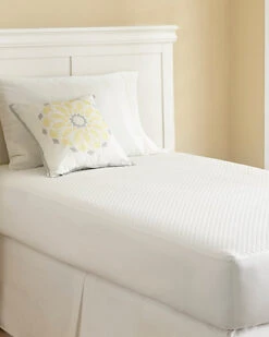 Jacquard Mattress Protector Home